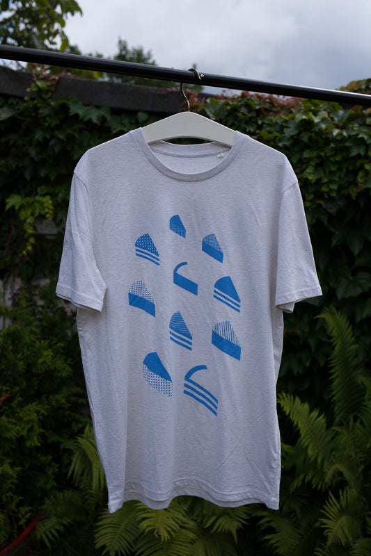 Kuchen Shirt gegen Rassismus / Print Blau